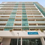 Silkhaus Modern 2Bdr Near Banks Of Al Rahah